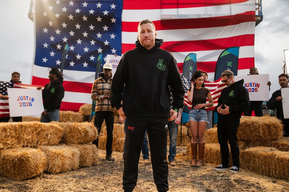 Justin Gaethje x Duelbits commercial partnerships in sport